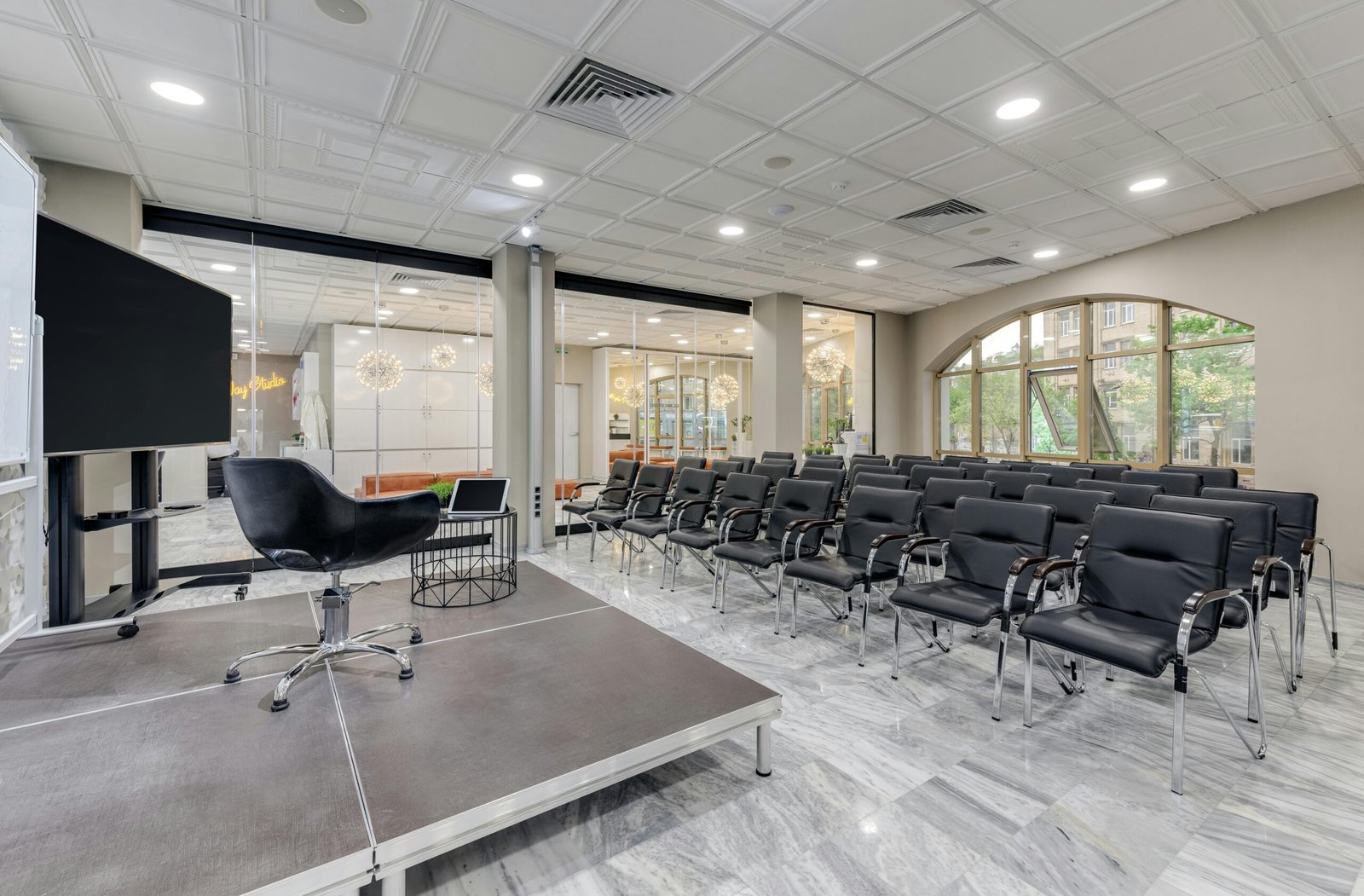 DMC Vienna providing expert MICE services and corporate travel solutions in Vienna.