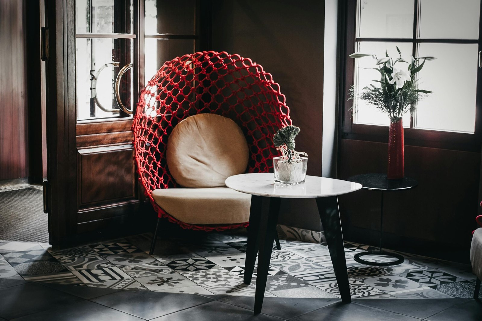 Neuro-inclusive event design in Vienna 2026 featuring sensory pods and quiet zones for delegates.